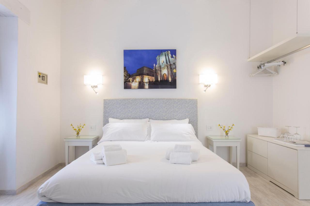 Affittacamere Ortygia Inn Rooms Con Terrazza Sul Mare E Jacuzzi Syracuse Extérieur photo